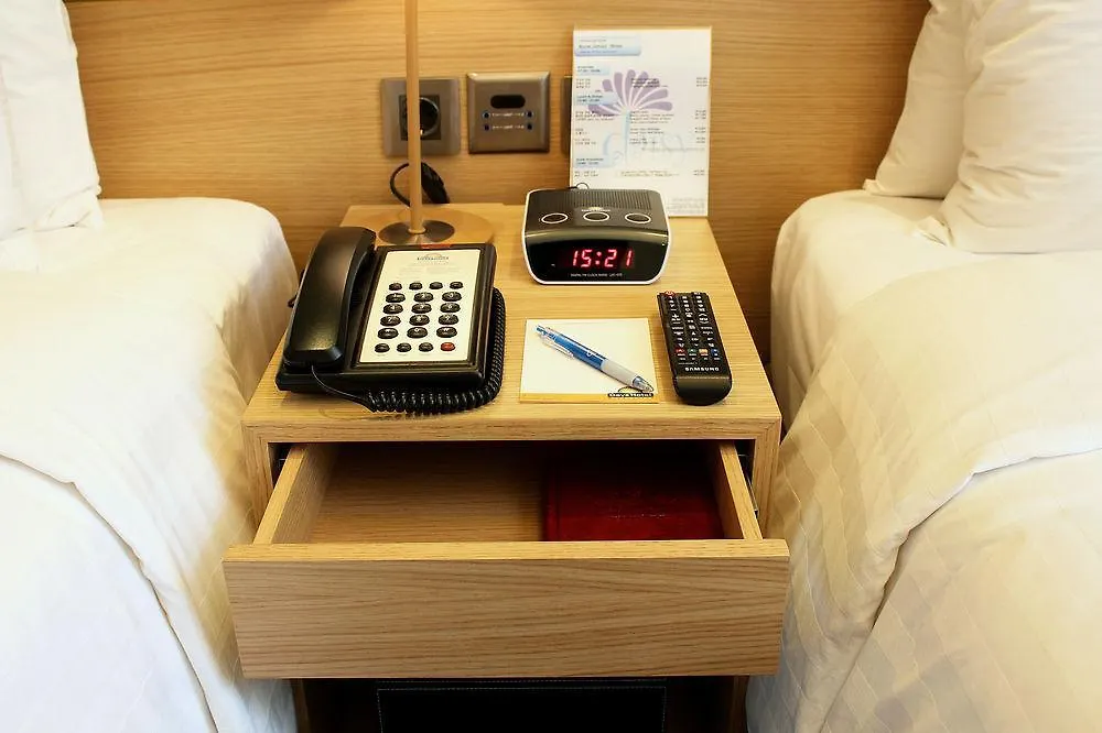 ***  Days Hotel By Wyndham Seoul Myeongdong Sydkorea