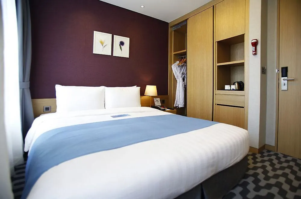 Days Hotel By Wyndham Seoul Myeongdong