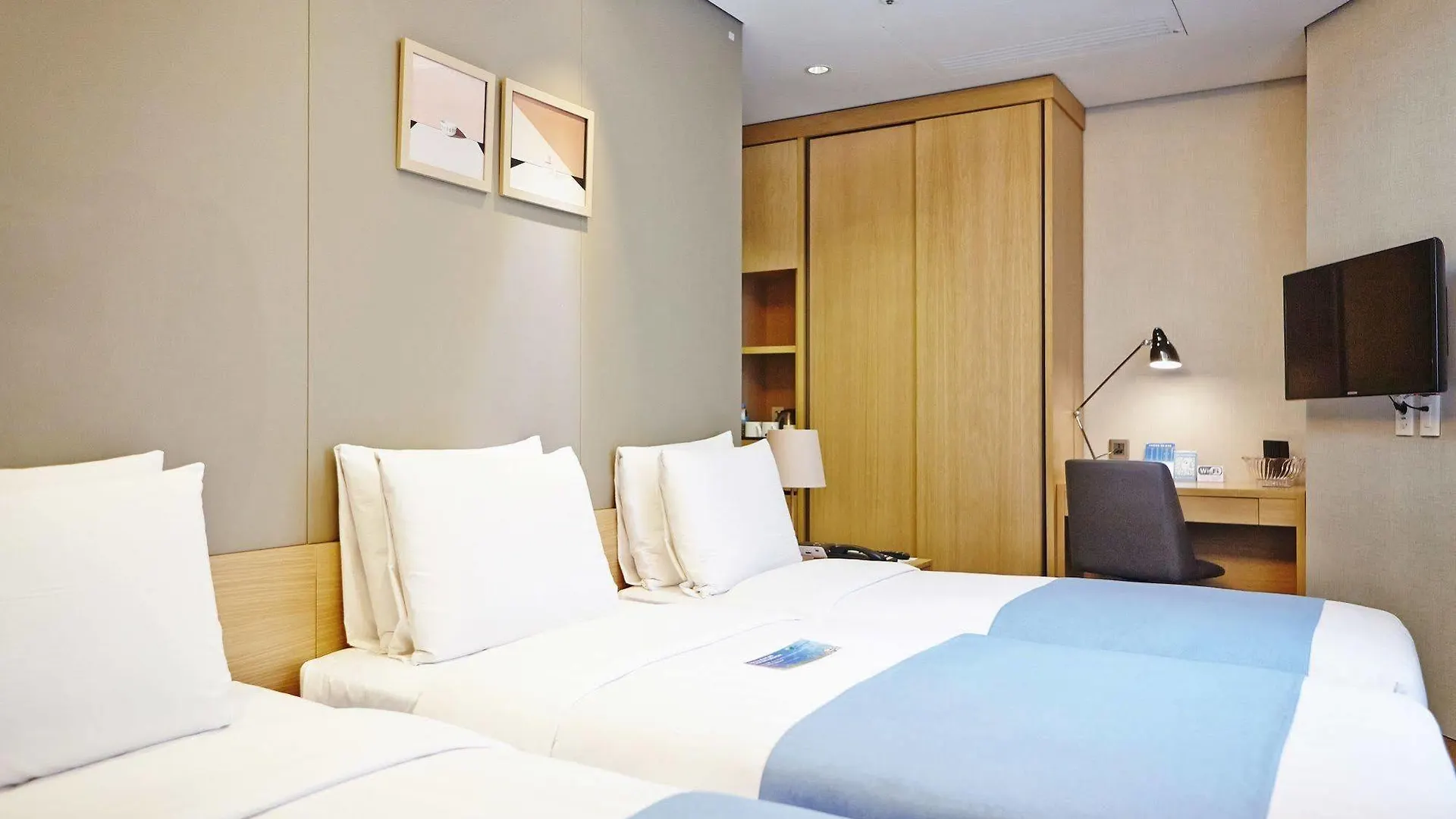 Days Hotel By Wyndham Seoul Myeongdong
