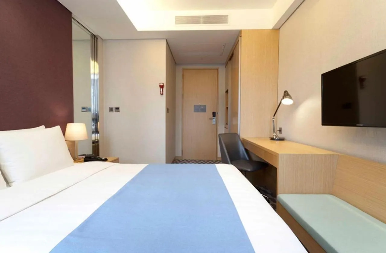 Days Hotel By Wyndham Seoul Myeongdong South Korea